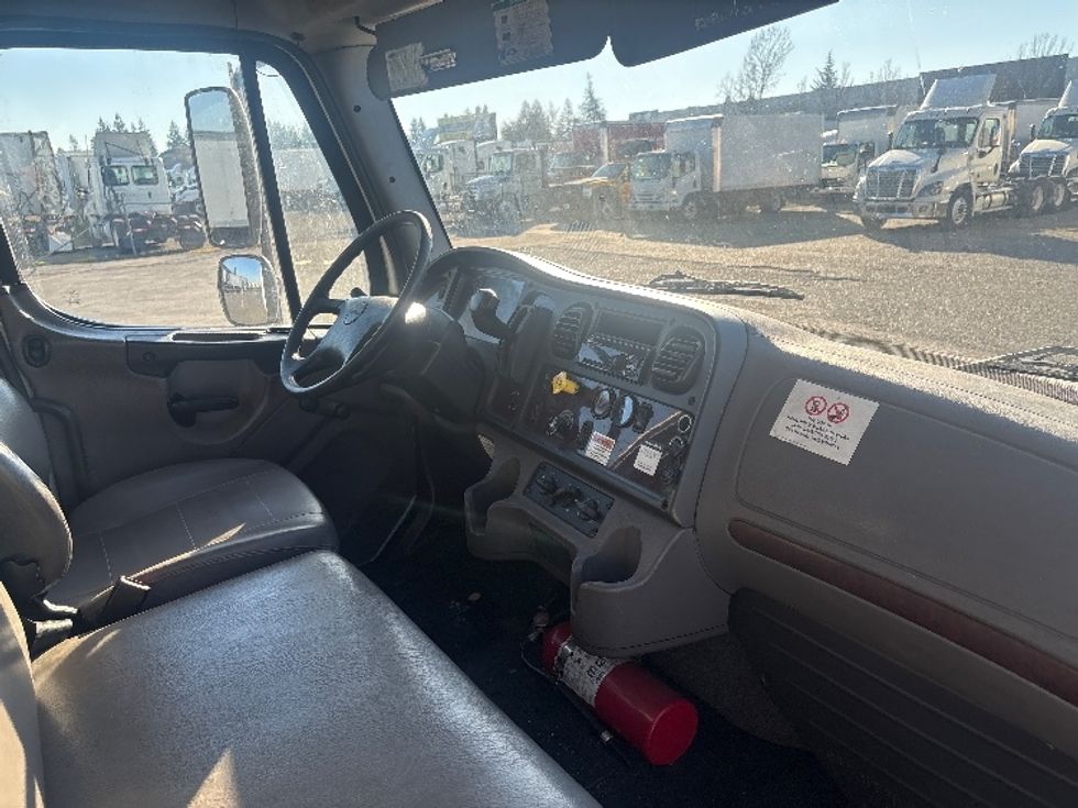 Medium Duty Box Truck-Light and Medium Duty Trucks-Freightliner-2019-M2-West Sacramento-CA-280,966\n\t\tmiles-$ 36,000 - Image 22