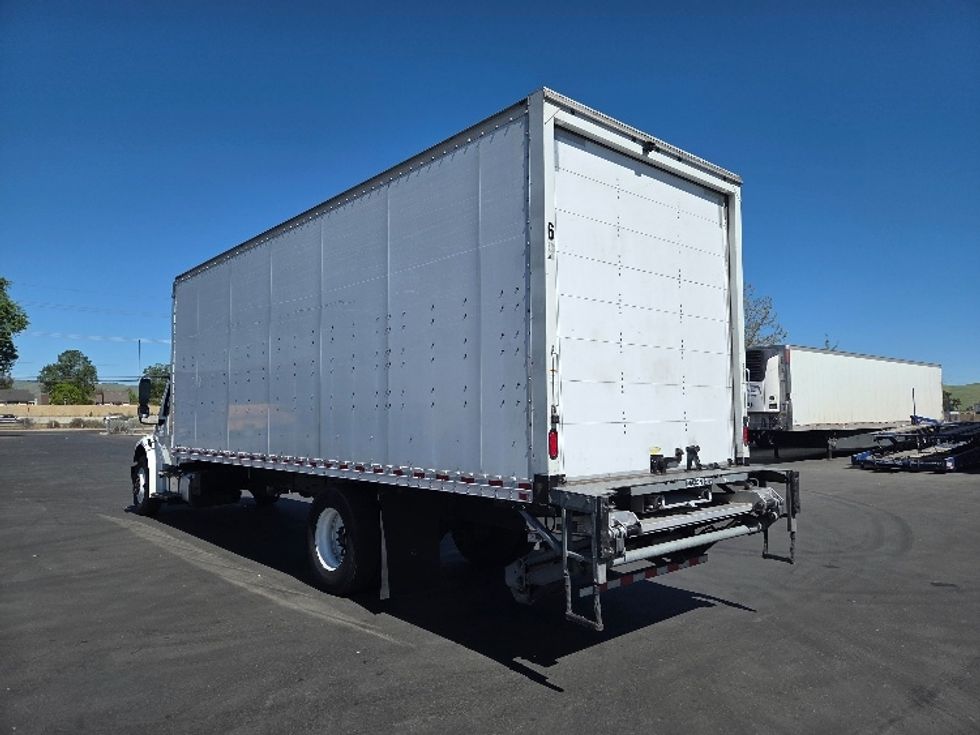 Medium Duty Box Truck-Light and Medium Duty Trucks-Freightliner-2019-M2-West Sacramento-CA-283,222\n\t\tmiles-$ 29,250 - Image 6