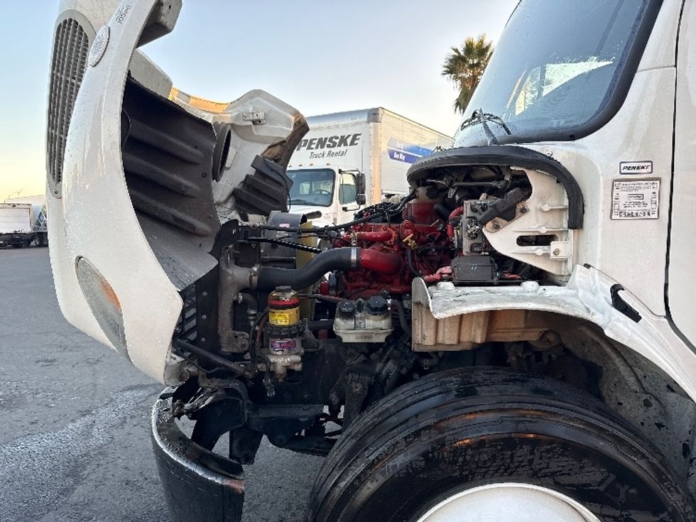 Medium Duty Box Truck-Light and Medium Duty Trucks-Freightliner-2019-M2-West Sacramento-CA-289,103\n\t\tmiles-$ 34,750 - Image 24