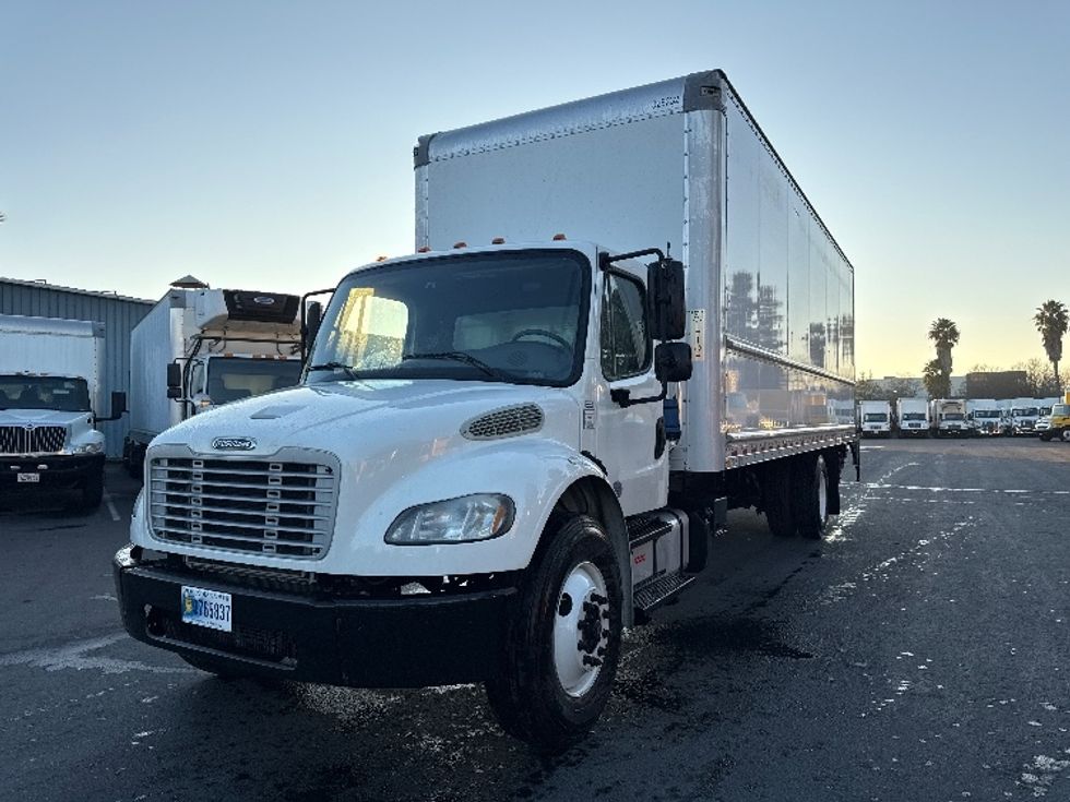 Medium Duty Box Truck-Light and Medium Duty Trucks-Freightliner-2019-M2-West Sacramento-CA-289,103\n\t\tmiles-$ 34,750 - Image 3
