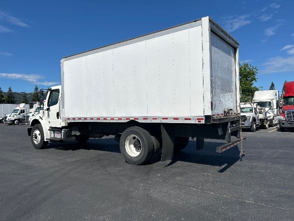 Medium Duty Box Truck-Light and Medium Duty Trucks-Freightliner-2019-M2-West Sacramento-CA-303,433\n\t\tmiles-$ 20,000 - Image 6