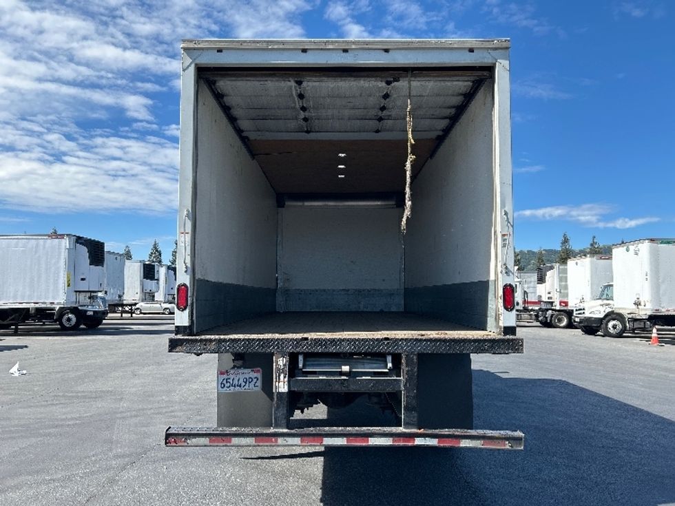 Medium Duty Box Truck-Light and Medium Duty Trucks-Freightliner-2019-M2-West Sacramento-CA-303,433\n\t\tmiles-$ 20,000 - Image 8