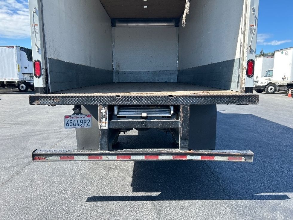 Medium Duty Box Truck-Light and Medium Duty Trucks-Freightliner-2019-M2-West Sacramento-CA-303,433\n\t\tmiles-$ 20,000 - Image 9