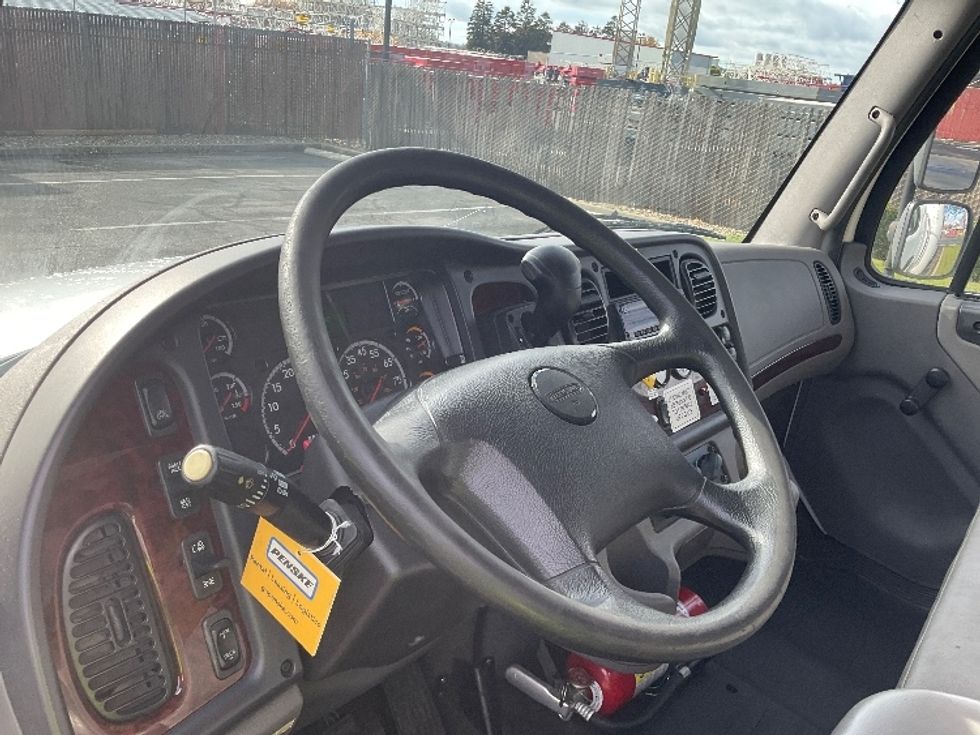 Medium Duty Box Truck-Light and Medium Duty Trucks-Freightliner-2019-M2-West Sacramento-CA-341,693\n\t\tmiles-$ 24,500 - Image 17