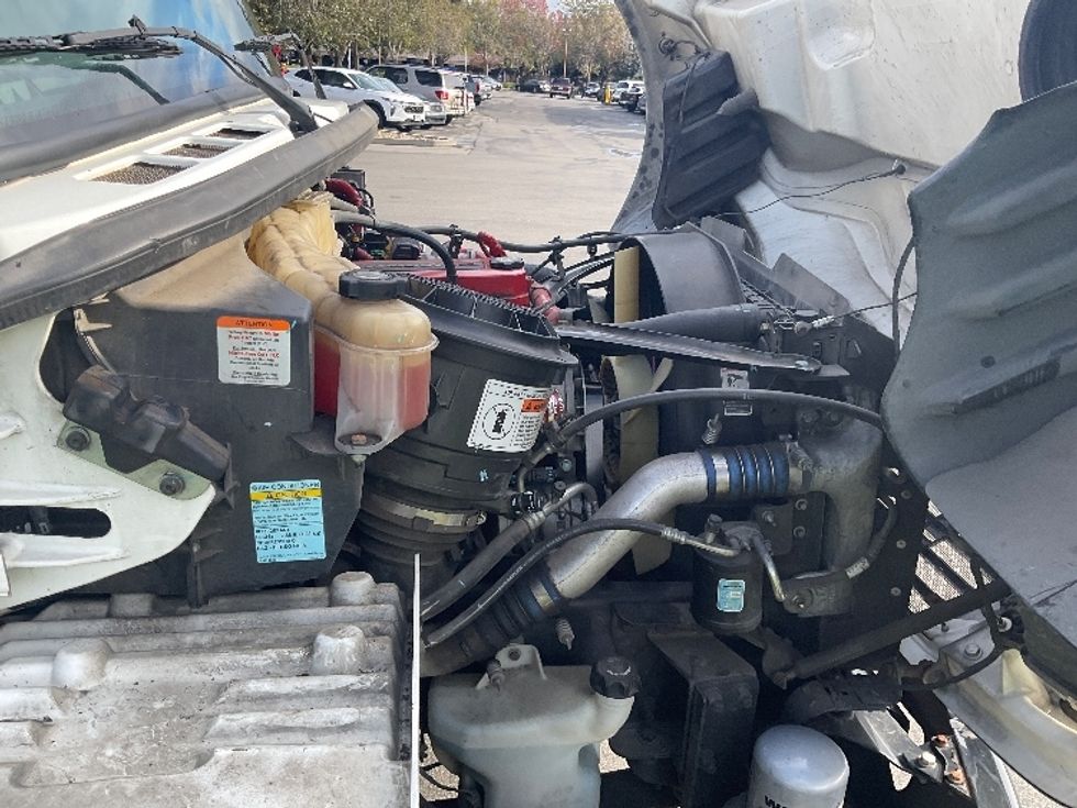 Medium Duty Box Truck-Light and Medium Duty Trucks-Freightliner-2019-M2-West Sacramento-CA-341,693\n\t\tmiles-$ 24,500 - Image 23