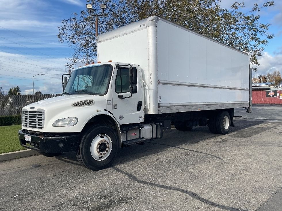 Medium Duty Box Truck-Light and Medium Duty Trucks-Freightliner-2019-M2-West Sacramento-CA-341,693\n\t\tmiles-$ 24,500 - Image 3