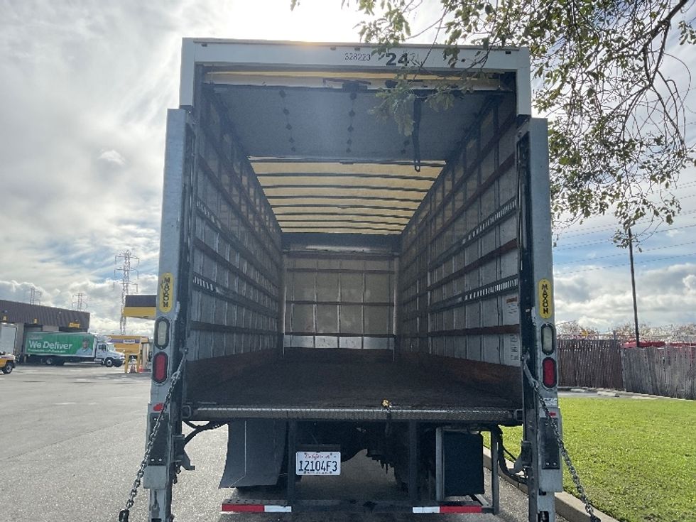 Medium Duty Box Truck-Light and Medium Duty Trucks-Freightliner-2019-M2-West Sacramento-CA-341,693\n\t\tmiles-$ 24,500 - Image 8