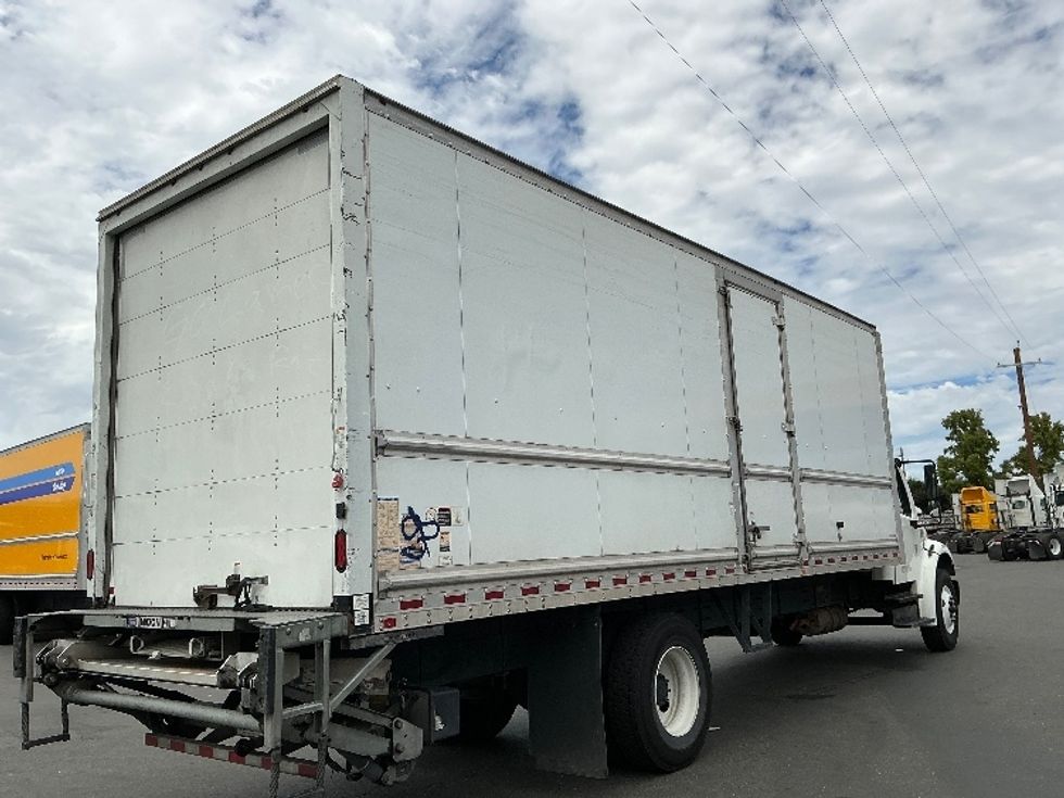 Medium Duty Box Truck-Light and Medium Duty Trucks-Freightliner-2019-M2-West Sacramento-CA-390,939\n\t\tmiles-$ 23,500 - Image 13