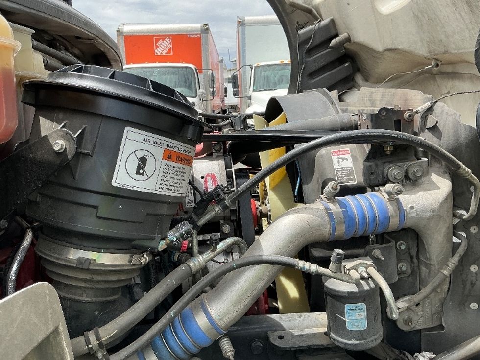 Medium Duty Box Truck-Light and Medium Duty Trucks-Freightliner-2019-M2-West Sacramento-CA-390,939\n\t\tmiles-$ 23,500 - Image 21