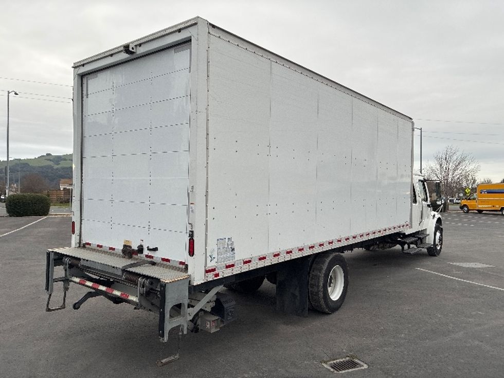 Medium Duty Box Truck-Light and Medium Duty Trucks-Freightliner-2019-M2-West Sacramento-CA-68,372\n\t\tmiles-$ 70,000 - Image 13