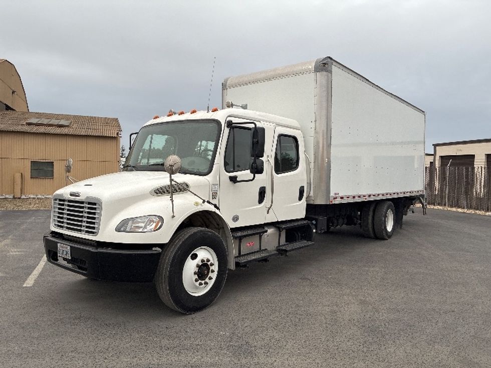 Medium Duty Box Truck-Light and Medium Duty Trucks-Freightliner-2019-M2-West Sacramento-CA-68,372\n\t\tmiles-$ 70,000 - Image 3