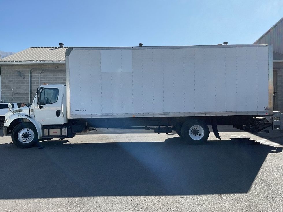 Medium Duty Box Truck-Light and Medium Duty Trucks-Freightliner-2019-M2-West Valley City-UT-107,687\n\t\tmiles-$ 60,750 - Image 4
