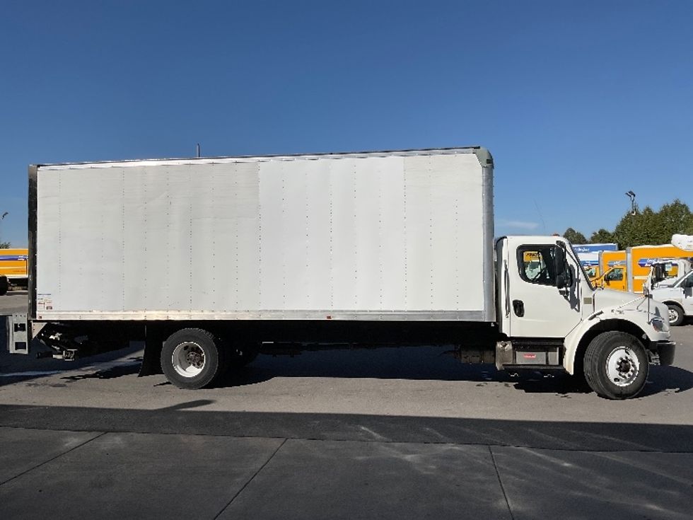 Medium Duty Box Truck-Light and Medium Duty Trucks-Freightliner-2019-M2-West Valley City-UT-107,687\n\t\tmiles-$ 60,750 - Image 15