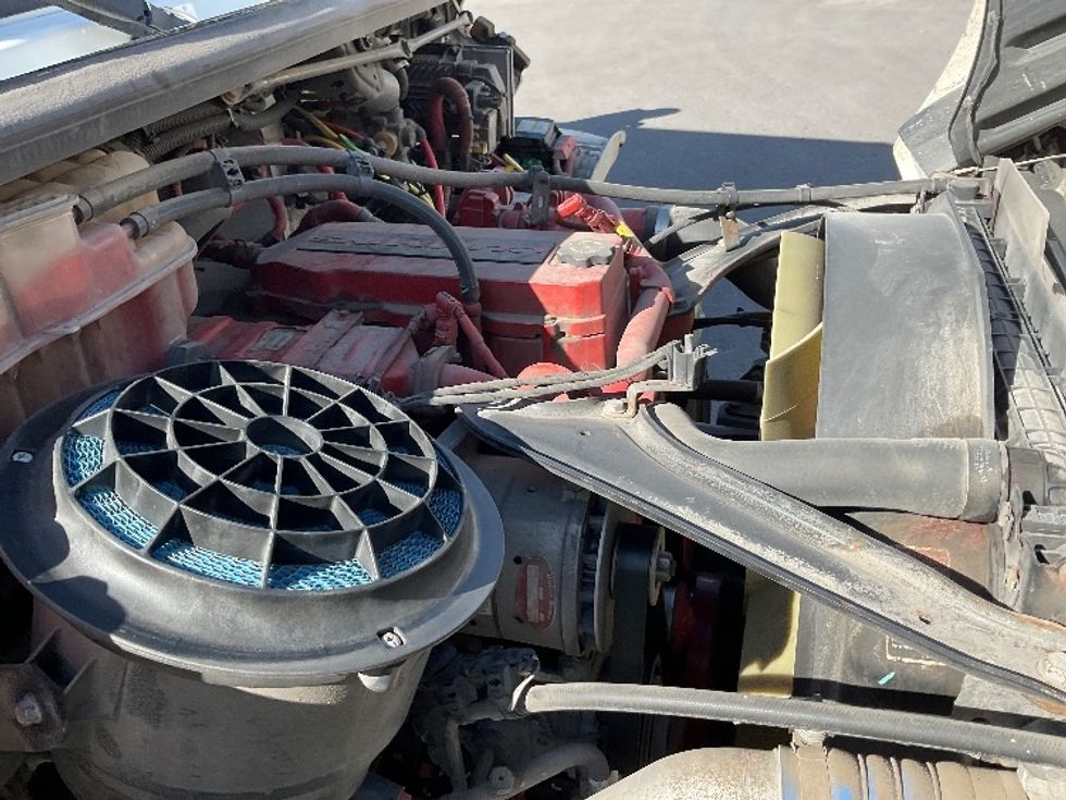 Medium Duty Box Truck-Light and Medium Duty Trucks-Freightliner-2019-M2-West Valley City-UT-107,687\n\t\tmiles-$ 60,750 - Image 22