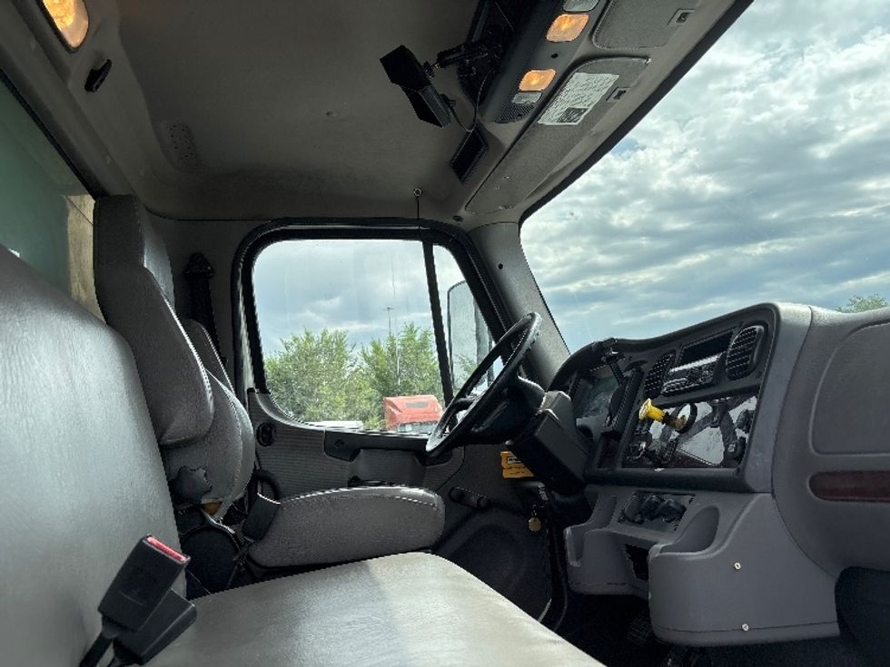 Medium Duty Box Truck-Light and Medium Duty Trucks-Freightliner-2019-M2-West Valley City-UT-110,023\n\t\tmiles-$ 56,250 - Image 22