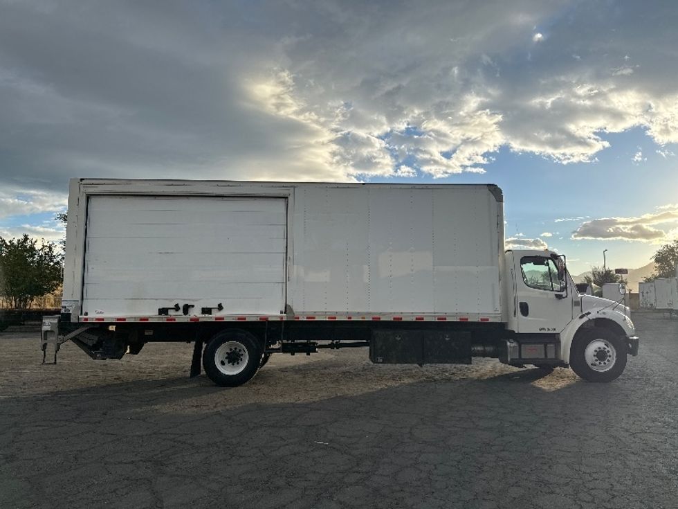 Medium Duty Box Truck-Light and Medium Duty Trucks-Freightliner-2019-M2-West Valley City-UT-123,750\n\t\tmiles-$ 58,500 - Image 15