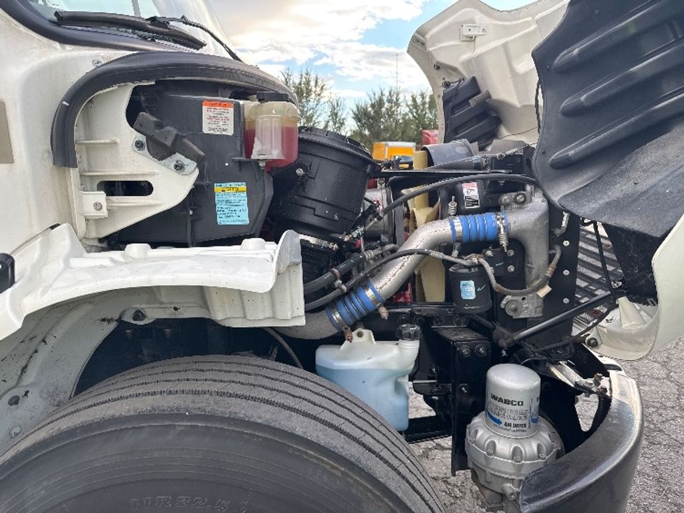 Medium Duty Box Truck-Light and Medium Duty Trucks-Freightliner-2019-M2-West Valley City-UT-123,750\n\t\tmiles-$ 58,500 - Image 23