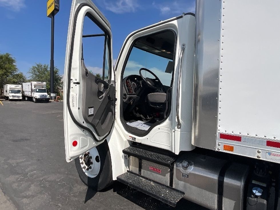 Medium Duty Box Truck-Light and Medium Duty Trucks-Freightliner-2019-M2-West Valley City-UT-23,982\n\t\tmiles-$ 66,500 - Image 16