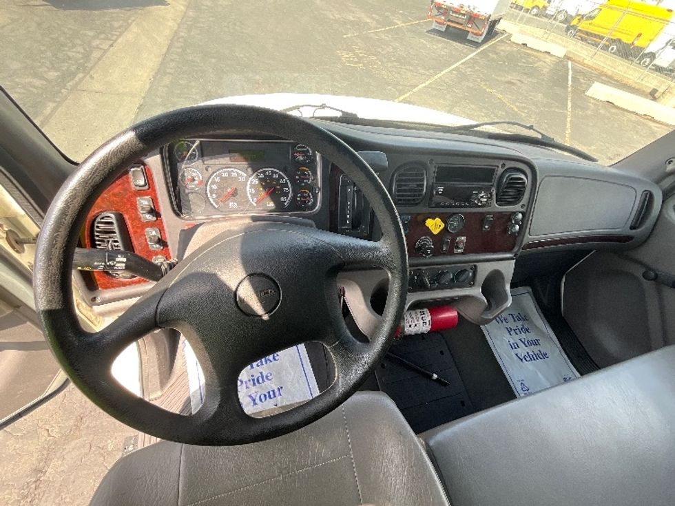 Medium Duty Box Truck-Light and Medium Duty Trucks-Freightliner-2019-M2-West Valley City-UT-23,982\n\t\tmiles-$ 66,500 - Image 18