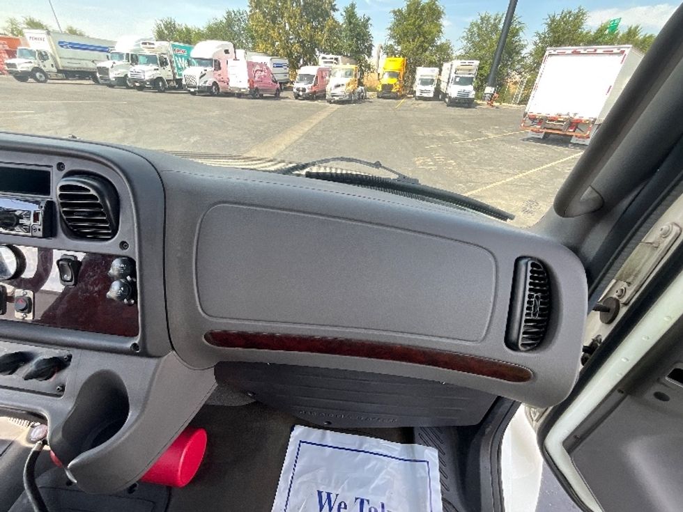 Medium Duty Box Truck-Light and Medium Duty Trucks-Freightliner-2019-M2-West Valley City-UT-23,982\n\t\tmiles-$ 66,500 - Image 21