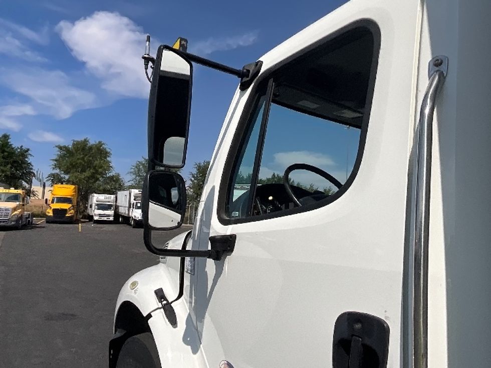 Medium Duty Box Truck-Light and Medium Duty Trucks-Freightliner-2019-M2-West Valley City-UT-23,982\n\t\tmiles-$ 66,500 - Image 29