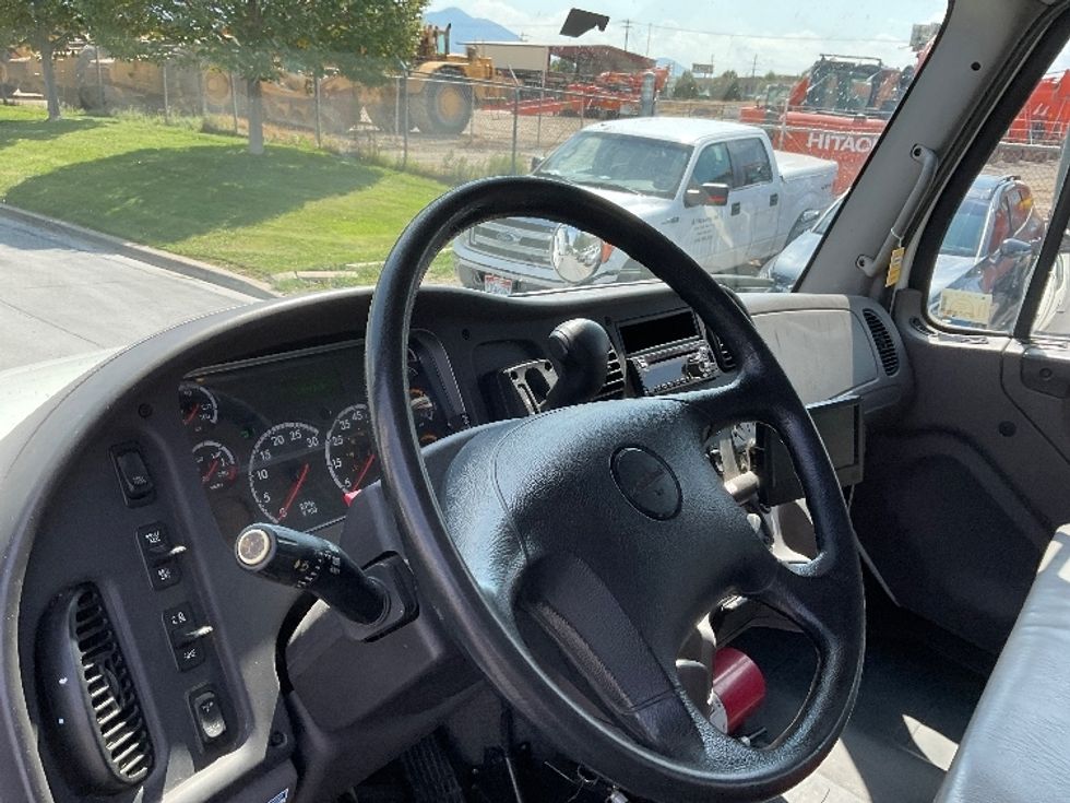 Medium Duty Box Truck-Light and Medium Duty Trucks-Freightliner-2019-M2-West Valley City-UT-78,052\n\t\tmiles-$ 69,500 - Image 15