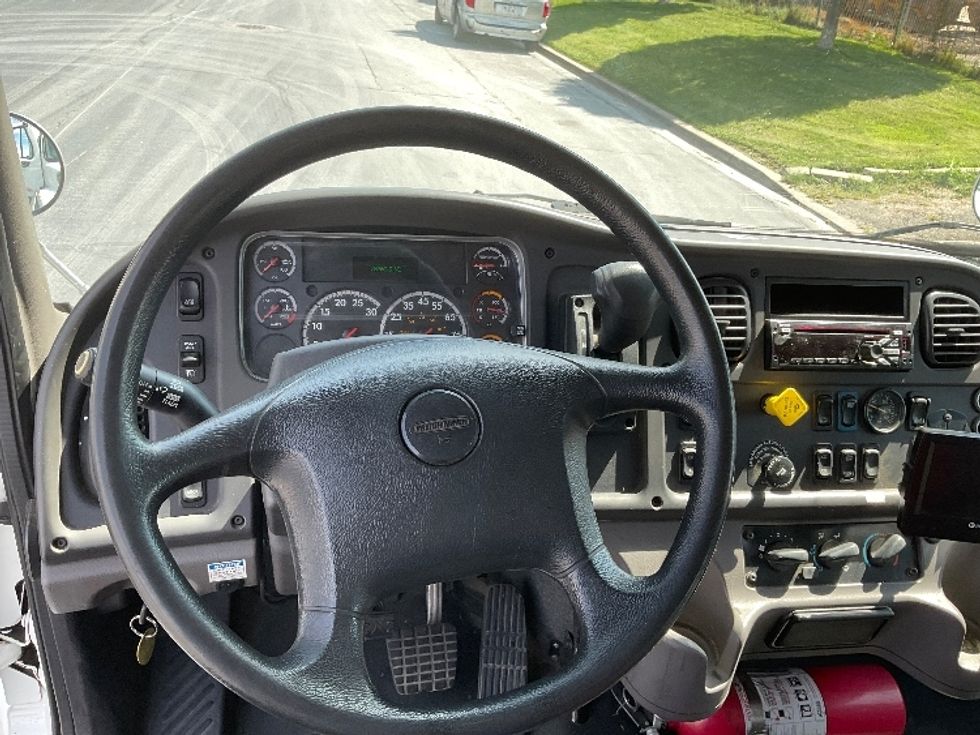 Medium Duty Box Truck-Light and Medium Duty Trucks-Freightliner-2019-M2-West Valley City-UT-78,052\n\t\tmiles-$ 69,500 - Image 16
