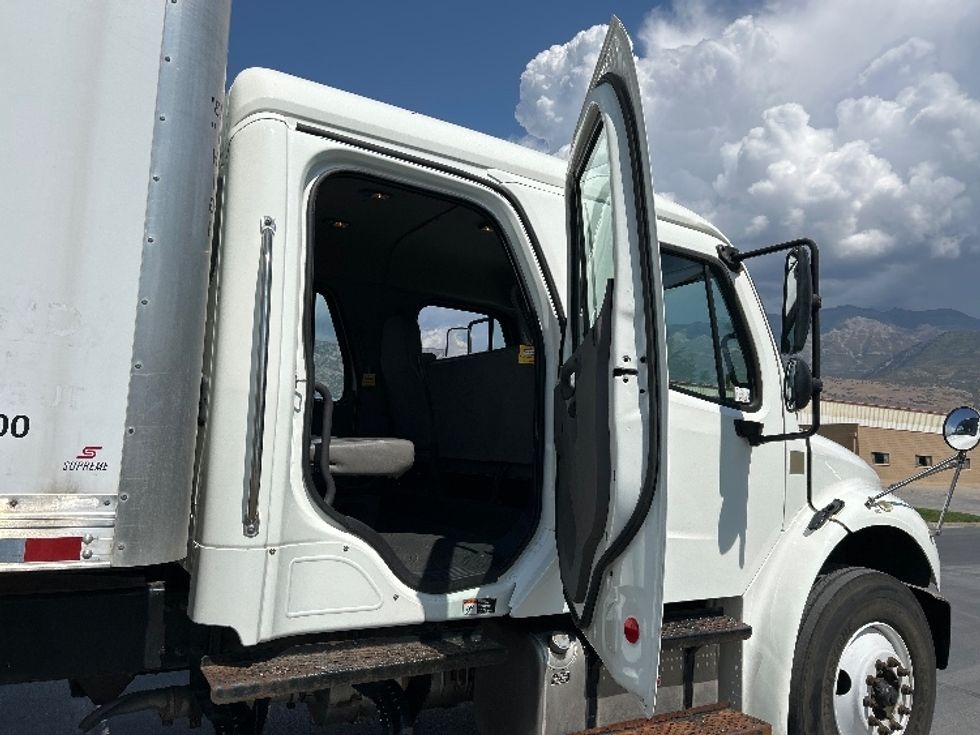 Medium Duty Box Truck-Light and Medium Duty Trucks-Freightliner-2019-M2-West Valley City-UT-78,052\n\t\tmiles-$ 69,500 - Image 24