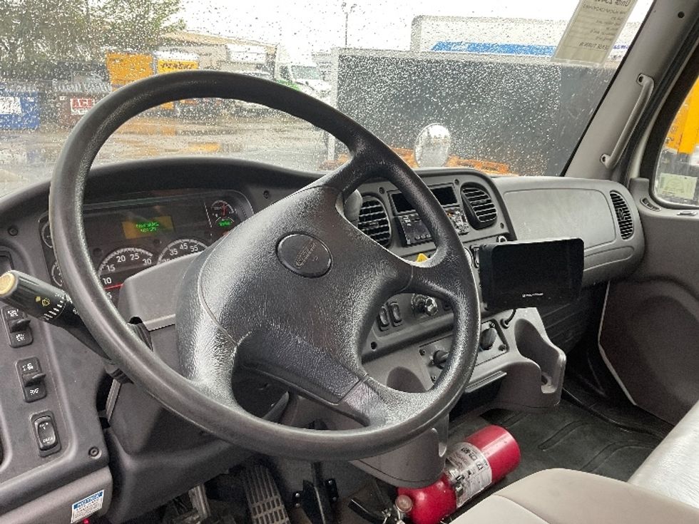 Medium Duty Box Truck-Light and Medium Duty Trucks-Freightliner-2019-M2-West Valley City-UT-78,184\n\t\tmiles-$ 69,500 - Image 17