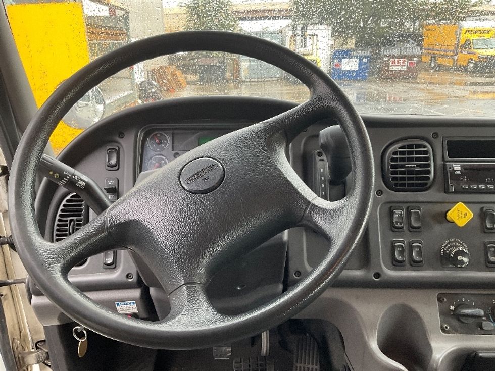 Medium Duty Box Truck-Light and Medium Duty Trucks-Freightliner-2019-M2-West Valley City-UT-78,184\n\t\tmiles-$ 69,500 - Image 18