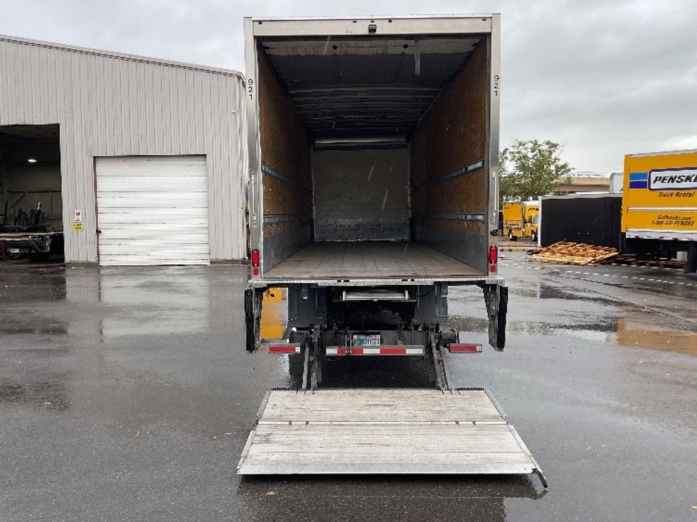 Medium Duty Box Truck-Light and Medium Duty Trucks-Freightliner-2019-M2-West Valley City-UT-78,184\n\t\tmiles-$ 69,500 - Image 9