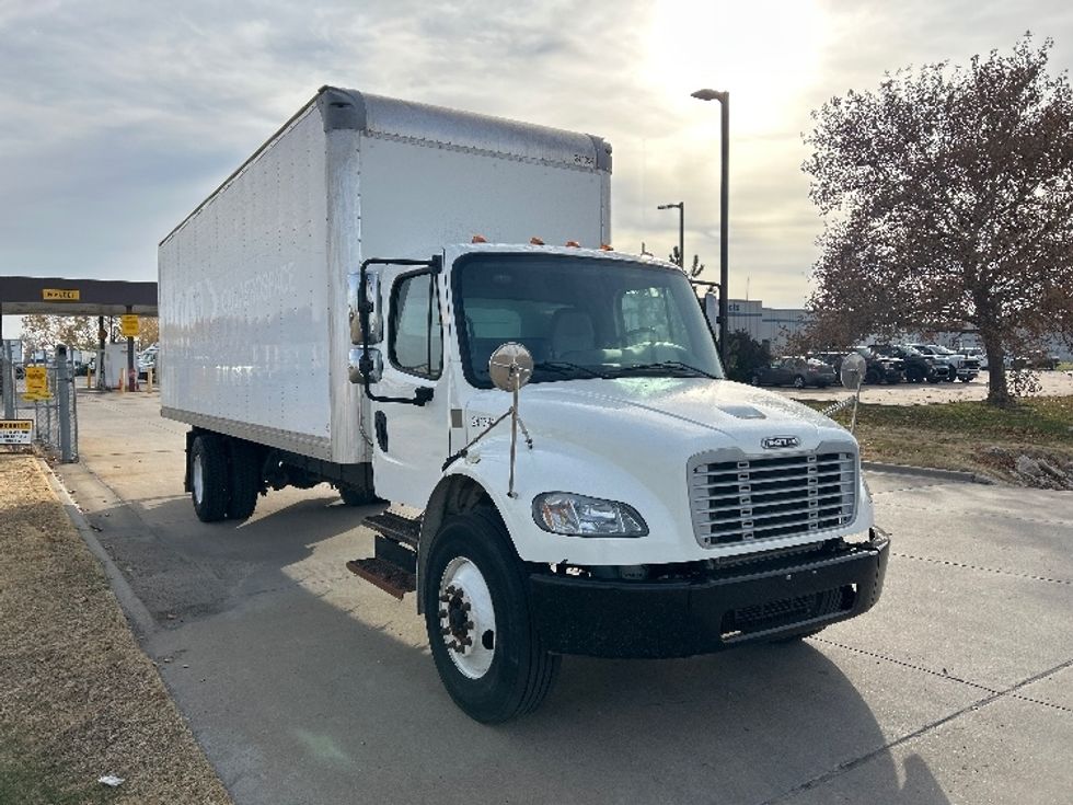 Medium Duty Box Truck-Light and Medium Duty Trucks-Freightliner-2019-M2-Wichita-KS-116,202\n\t\tmiles-$ 52,500 - Image 1