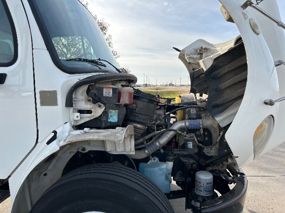 Medium Duty Box Truck-Light and Medium Duty Trucks-Freightliner-2019-M2-Wichita-KS-116,202\n\t\tmiles-$ 52,500 - Image 22