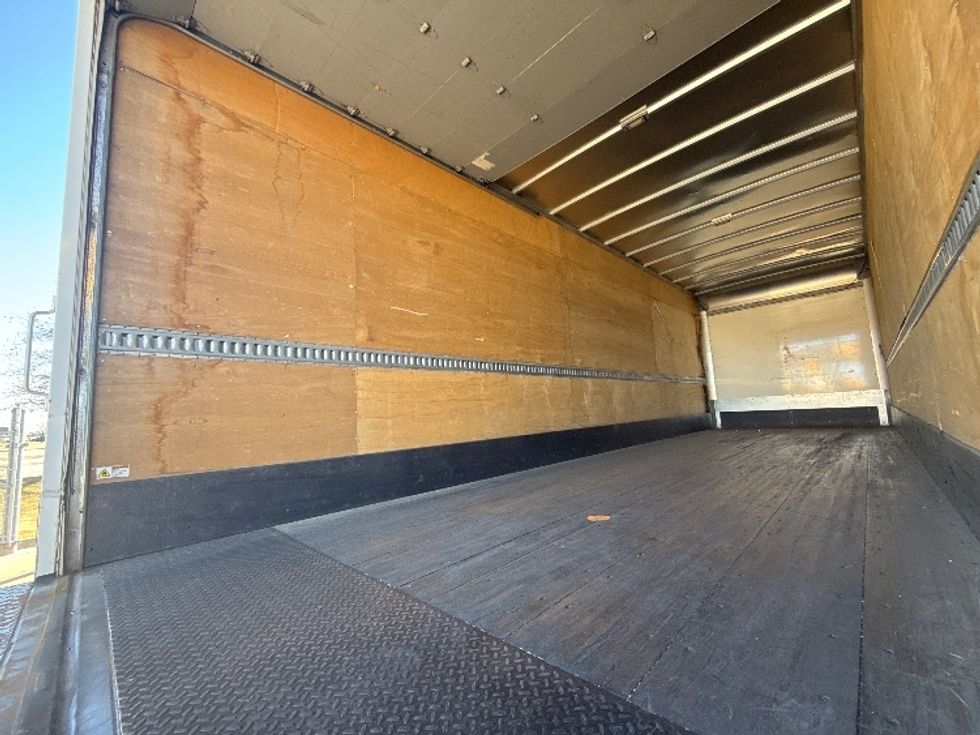 Medium Duty Box Truck-Light and Medium Duty Trucks-Freightliner-2019-M2-Wichita-KS-40,395\n\t\tmiles-$ 59,500 - Image 10