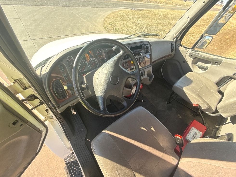 Medium Duty Box Truck-Light and Medium Duty Trucks-Freightliner-2019-M2-Wichita-KS-40,395\n\t\tmiles-$ 59,500 - Image 16