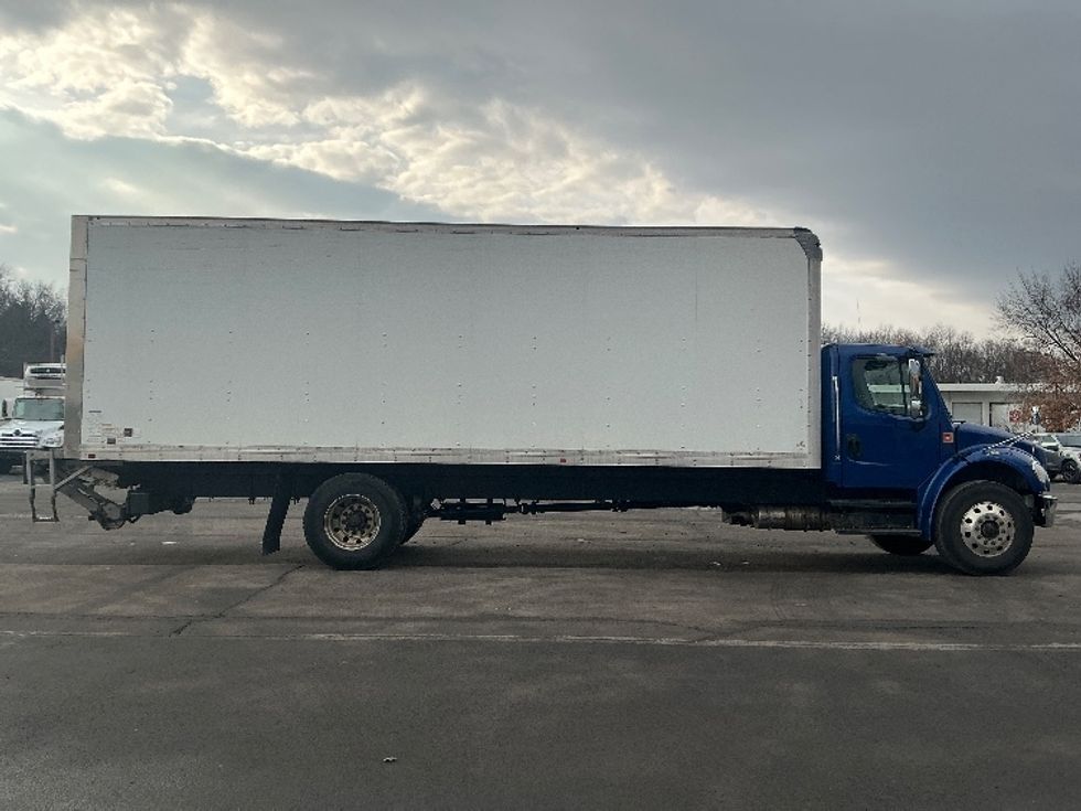 Medium Duty Box Truck-Light and Medium Duty Trucks-Freightliner-2019-M2-Wilkes Barre-PA-109,867\n\t\tmiles-$ 44,750 - Image 15