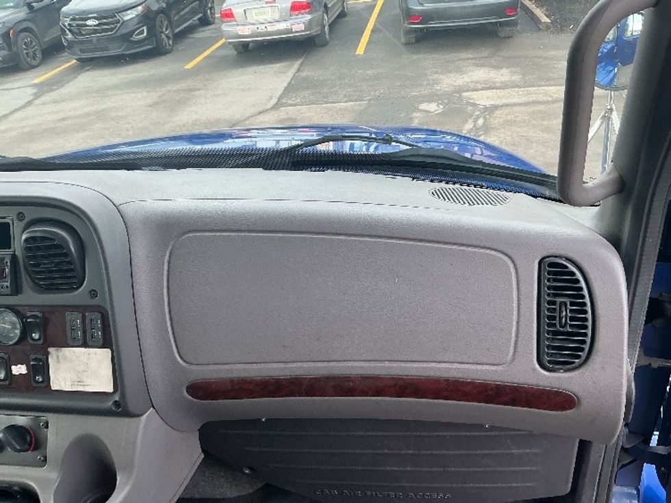 Medium Duty Box Truck-Light and Medium Duty Trucks-Freightliner-2019-M2-Wilkes Barre-PA-109,867\n\t\tmiles-$ 44,750 - Image 21