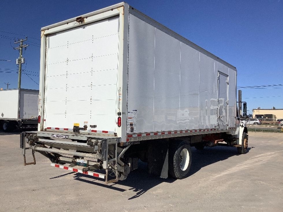 Medium Duty Box Truck-Light and Medium Duty Trucks-Freightliner-2019-M2-Winnipeg-MB-294,794\n\t\tkm-$ 62,000 - Image 14