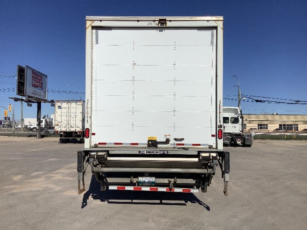 Medium Duty Box Truck-Light and Medium Duty Trucks-Freightliner-2019-M2-Winnipeg-MB-294,794\n\t\tkm-$ 62,000 - Image 7