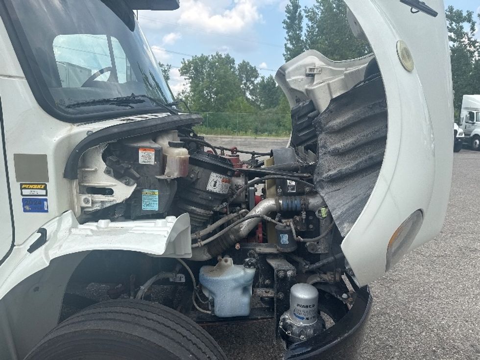 Medium Duty Box Truck-Light and Medium Duty Trucks-Freightliner-2019-M2-Wixom-MI-135,846\n\t\tmiles-$ 56,000 - Image 23
