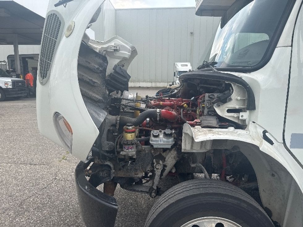 Medium Duty Box Truck-Light and Medium Duty Trucks-Freightliner-2019-M2-Wixom-MI-135,846\n\t\tmiles-$ 56,000 - Image 24