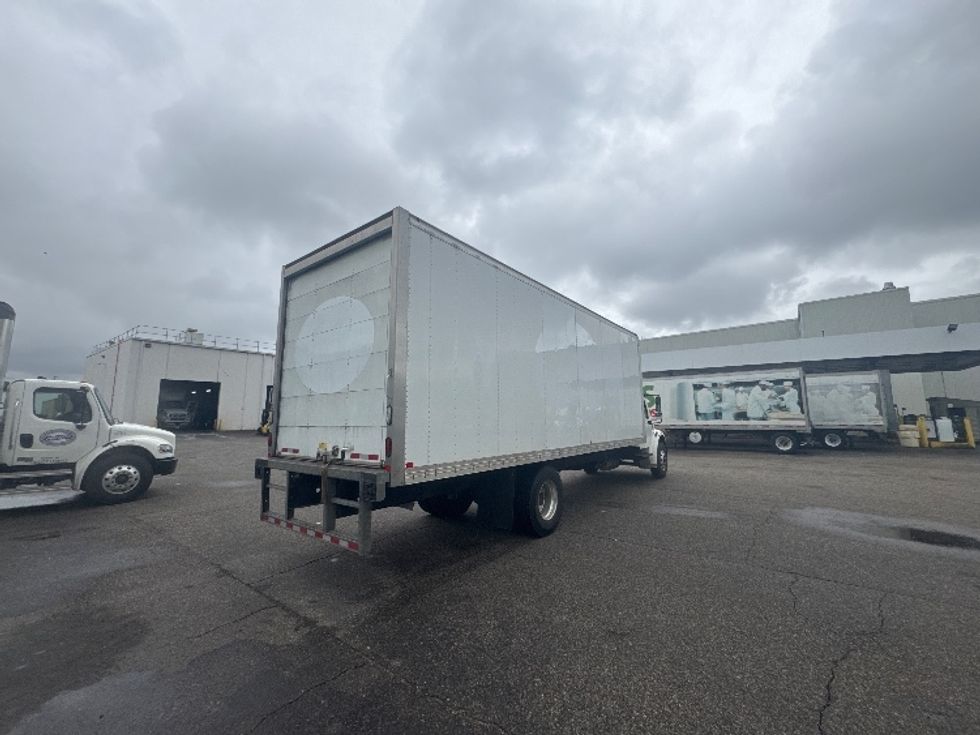 Medium Duty Box Truck-Light and Medium Duty Trucks-Freightliner-2019-M2-Wixom-MI-242,271\n\t\tmiles-$ 34,000 - Image 13
