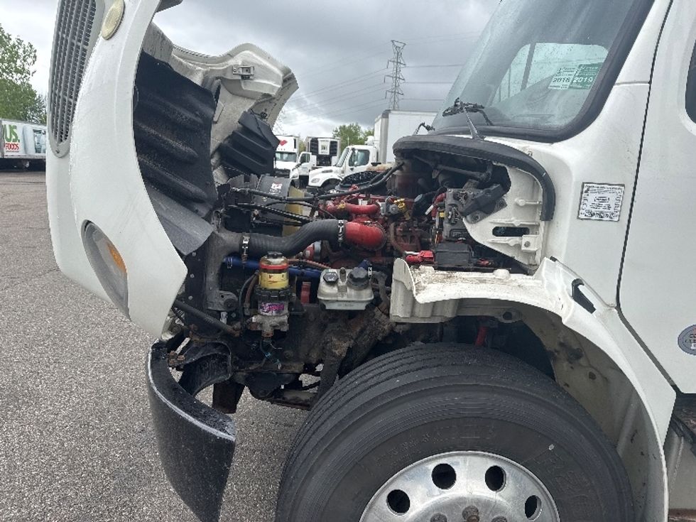 Medium Duty Box Truck-Light and Medium Duty Trucks-Freightliner-2019-M2-Wixom-MI-242,271\n\t\tmiles-$ 34,000 - Image 22