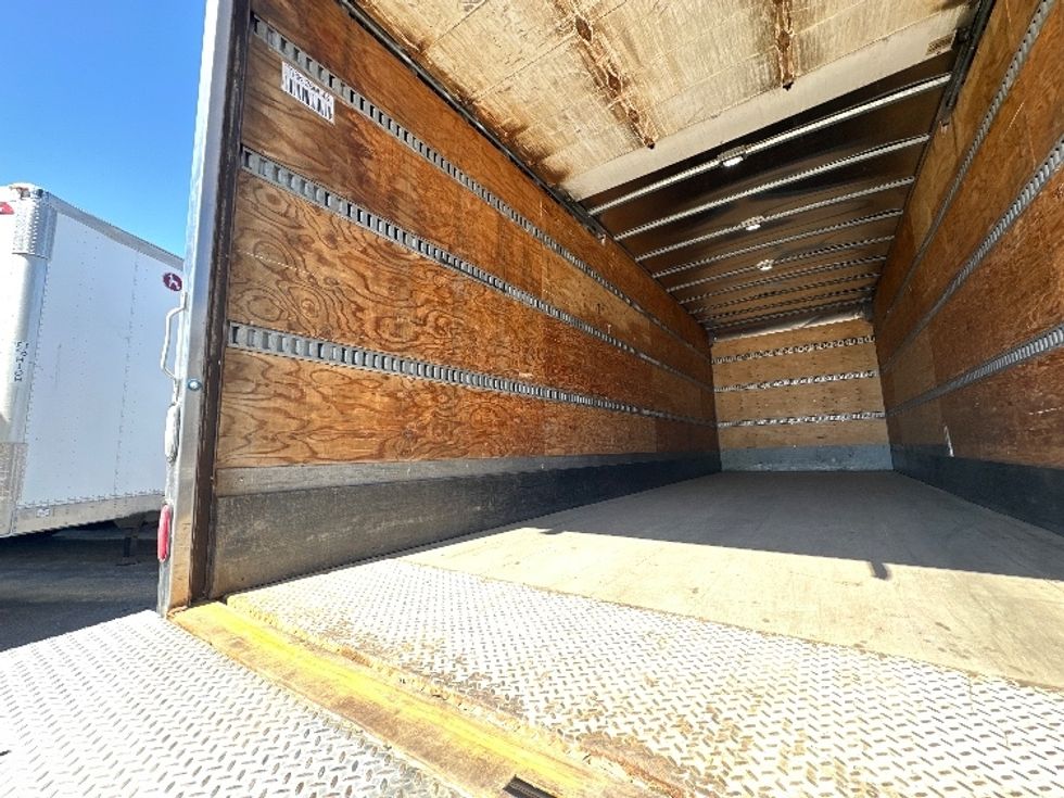 Medium Duty Box Truck-Light and Medium Duty Trucks-Freightliner-2019-M2-Wixom-MI-267,338\n\t\tmiles-$ 37,500 - Image 11
