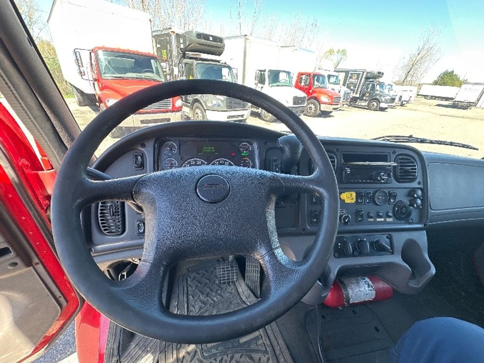 Medium Duty Box Truck-Light and Medium Duty Trucks-Freightliner-2019-M2-Wixom-MI-267,338\n\t\tmiles-$ 37,500 - Image 18