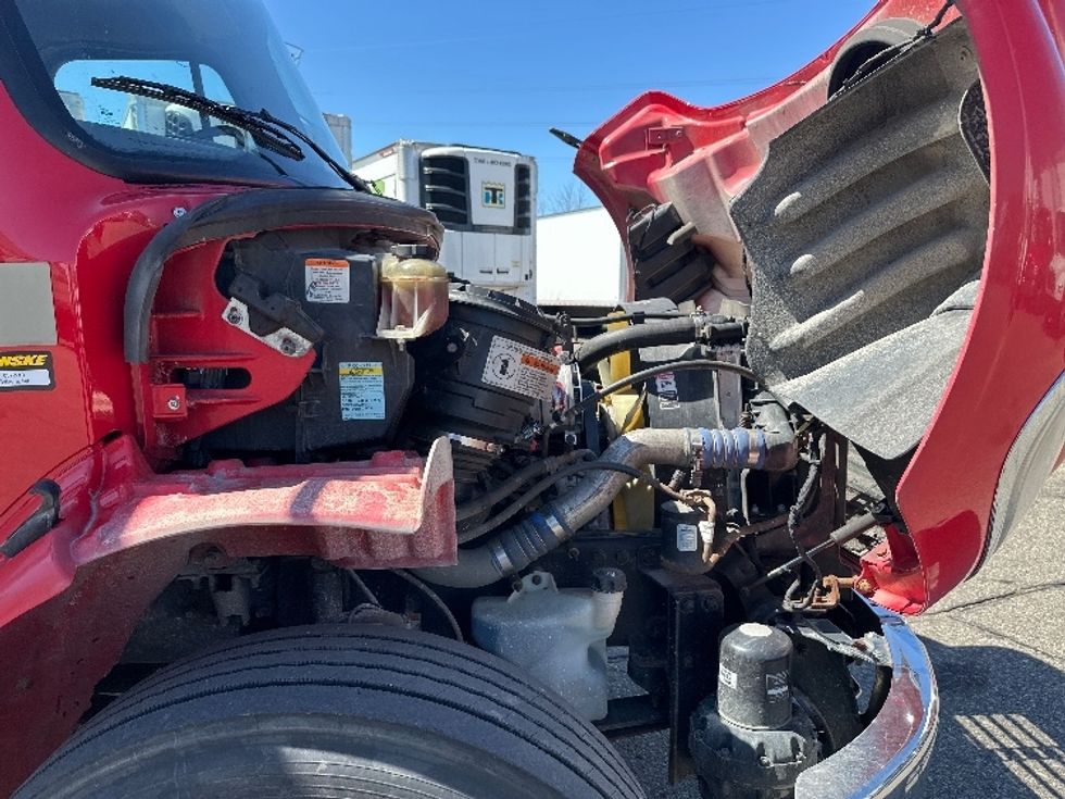 Medium Duty Box Truck-Light and Medium Duty Trucks-Freightliner-2019-M2-Wixom-MI-267,338\n\t\tmiles-$ 37,500 - Image 23