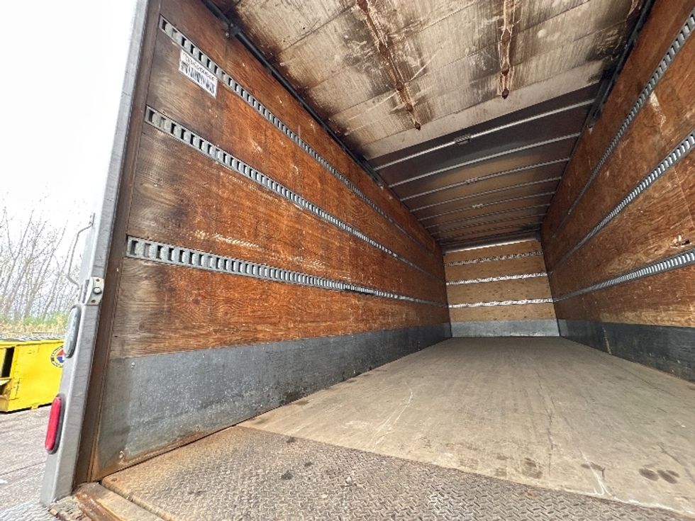 Medium Duty Box Truck-Light and Medium Duty Trucks-Freightliner-2019-M2-Wixom-MI-308,415\n\t\tmiles-$ 31,500 - Image 11