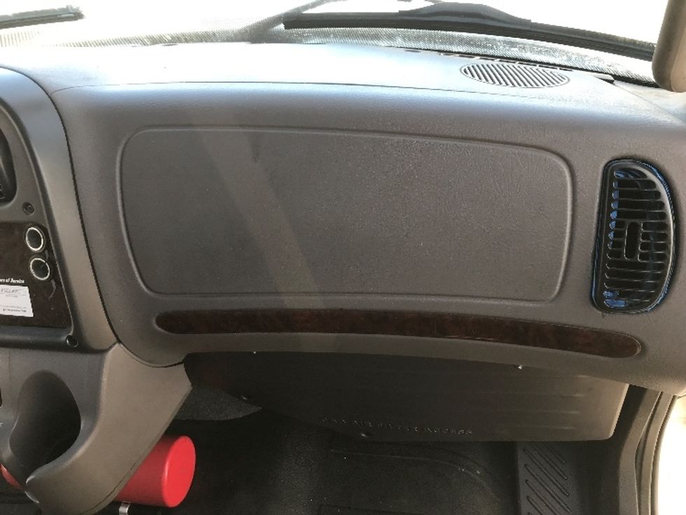 Medium Duty Box Truck-Light and Medium Duty Trucks-Freightliner-2019-M2-Zelienople-PA-132,272\n\t\tmiles-$ 57,500 - Image 21