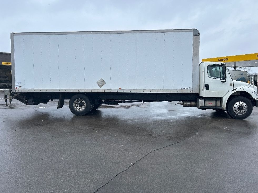Medium Duty Box Truck-Light and Medium Duty Trucks-Freightliner-2019-M2-Zelienople-PA-183,538\n\t\tmiles-$ 36,250 - Image 15