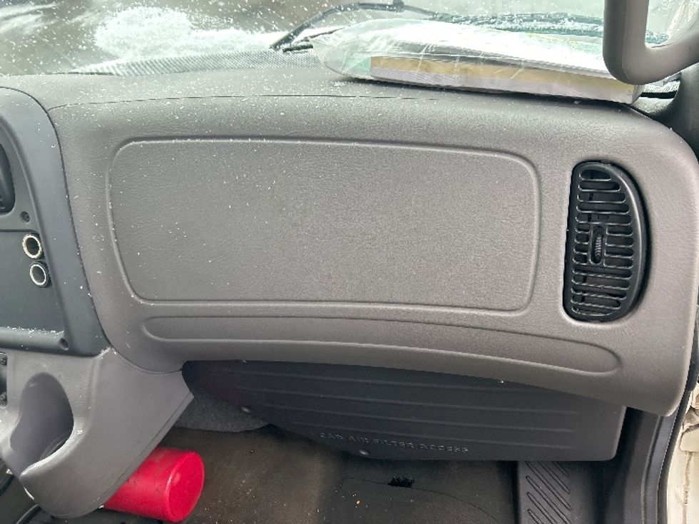 Medium Duty Box Truck-Light and Medium Duty Trucks-Freightliner-2019-M2-Zelienople-PA-183,538\n\t\tmiles-$ 36,250 - Image 21